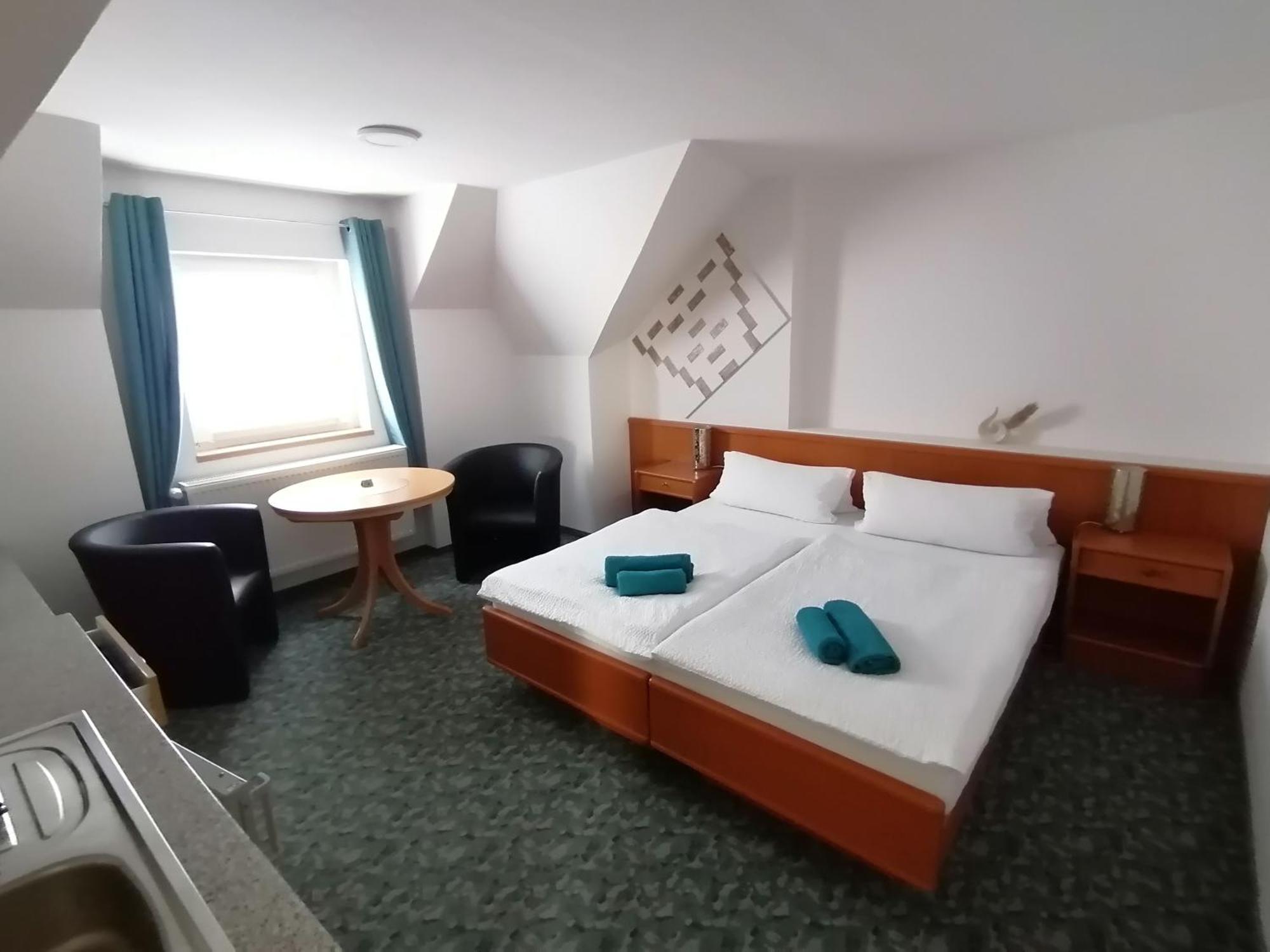 Domstadt Apartments Merseburg Buitenkant foto